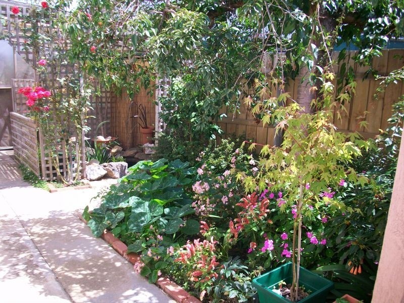 79 Capes Road, Lakes Entrance VIC 3909