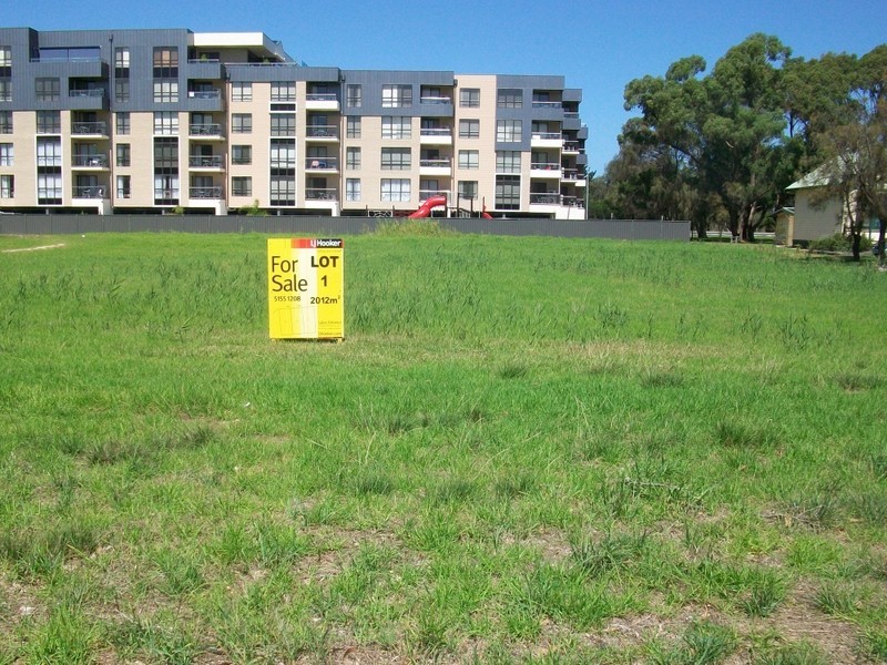 6 Marine Parade, Lakes Entrance VIC 3909