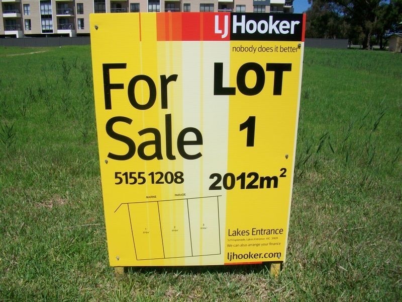 6 Marine Parade, Lakes Entrance VIC 3909