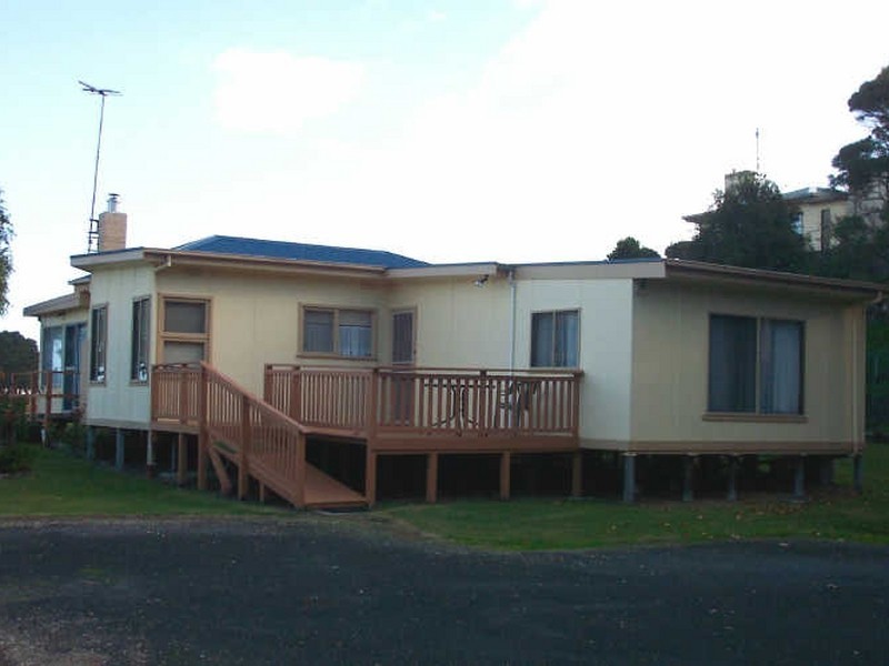 Lakes Entrance VIC 3909