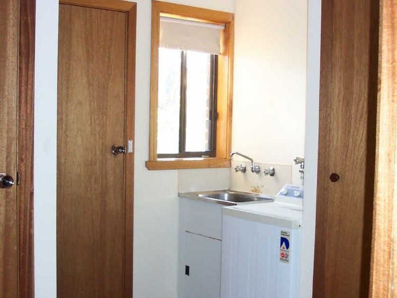 Lakes Entrance VIC 3909