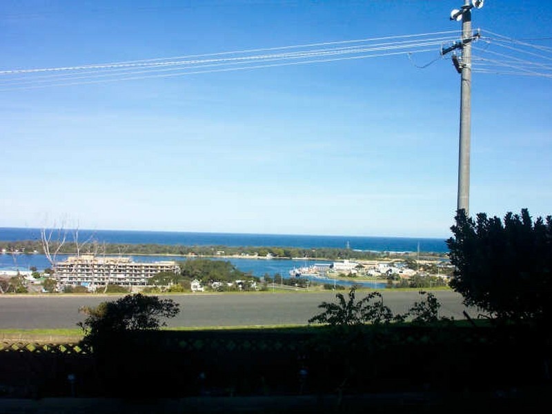 Lakes Entrance VIC 3909