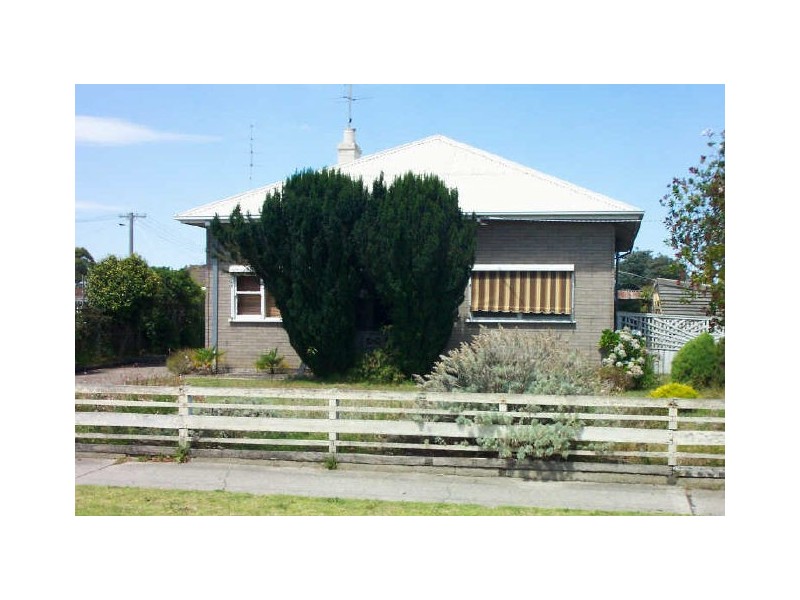 68 Myer Street, Lakes Entrance VIC 3909