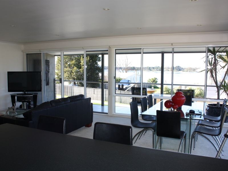 69 Metung Road, Metung VIC 3904