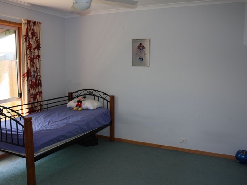 6 Elm Grove, Metung VIC 3904