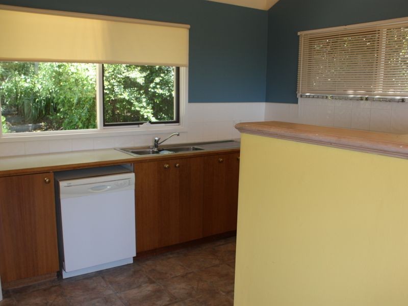 4 Bossie Court, Metung VIC 3904