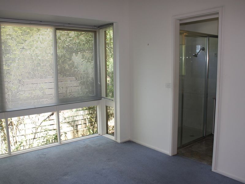 4 Bossie Court, Metung VIC 3904