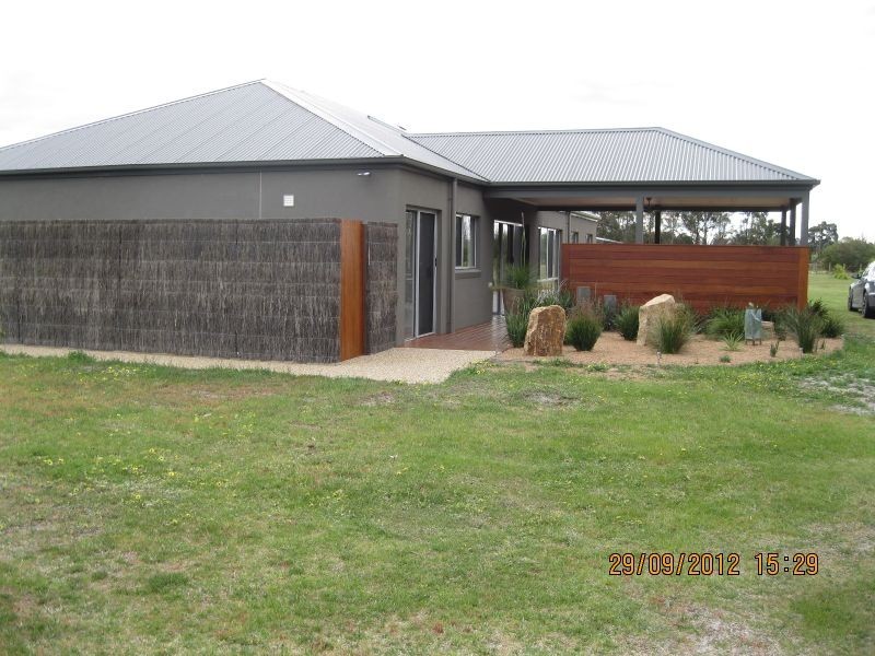 204 Reynolds Road, Metung VIC 3904