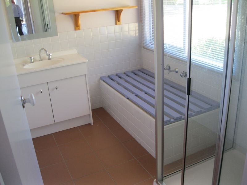 37 Swan Drive, Metung VIC 3904