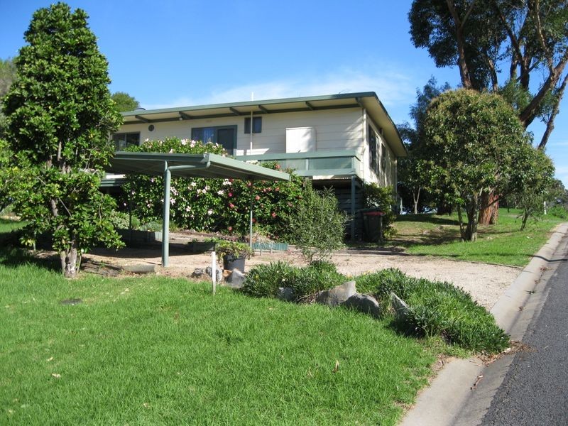 5 Lake Grove, Metung VIC 3904