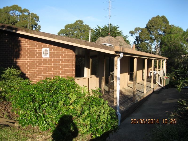 14 Adsal  Court, Metung VIC 3904