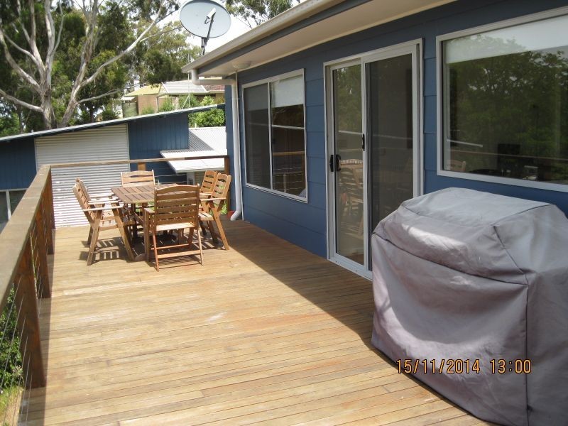 4 Wood Street, Metung VIC 3904
