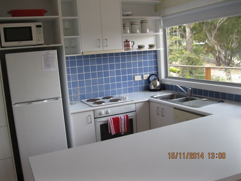 4 Wood Street, Metung VIC 3904