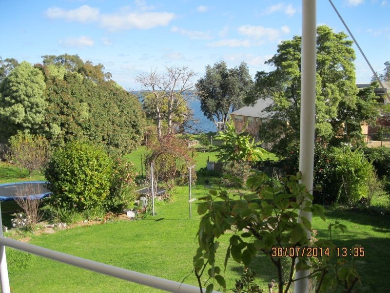 33 Stirling Road,, Metung VIC 3904