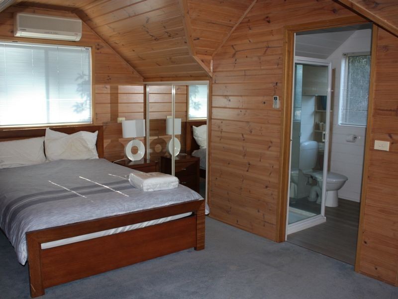 50 Mariburn Road (Aquatica), Metung VIC 3904