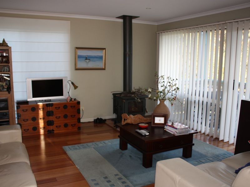 13 Kingscote Drive, Metung VIC 3904