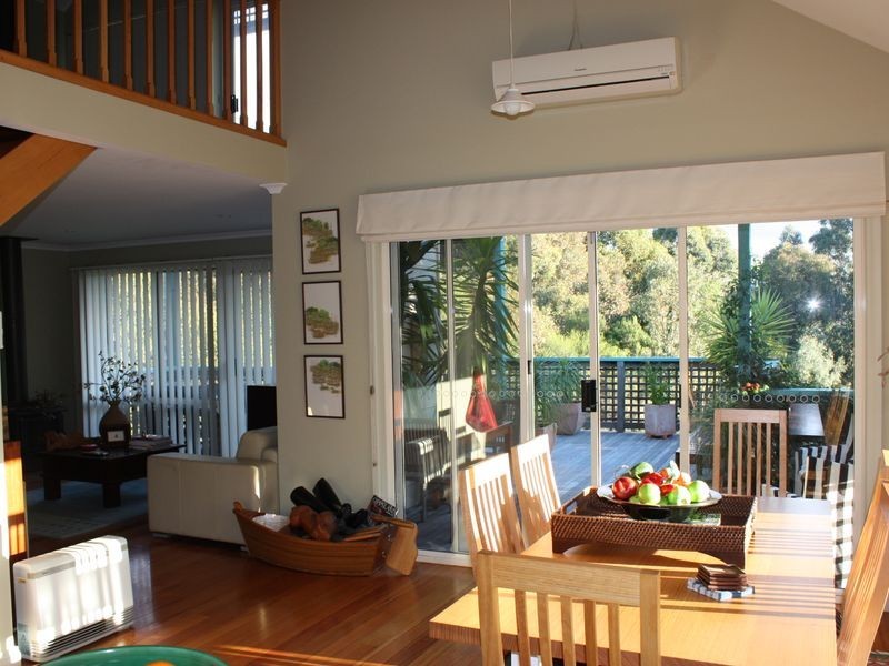 13 Kingscote Drive, Metung VIC 3904