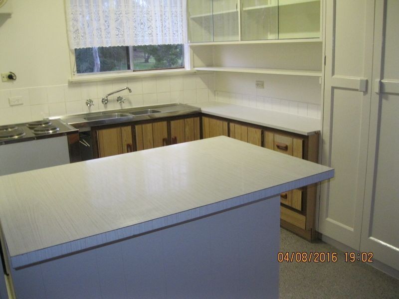 17 Hugh Street, Metung VIC 3904