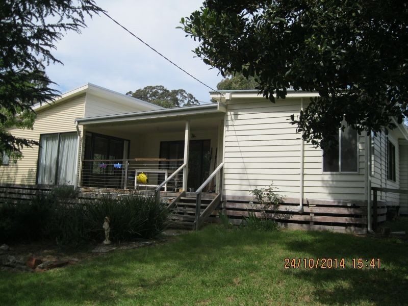 32 Mairburn Road, Metung VIC 3904
