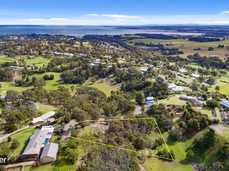 35 Moorhouse Street, Metung VIC 3904