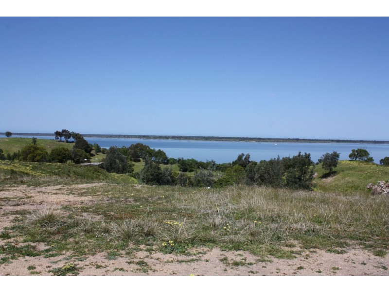 31 Plateau Avenue, Metung VIC 3904