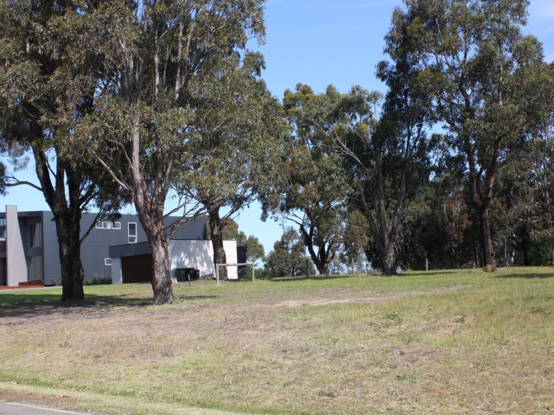 79 Kingscove Blvd, Metung VIC 3904