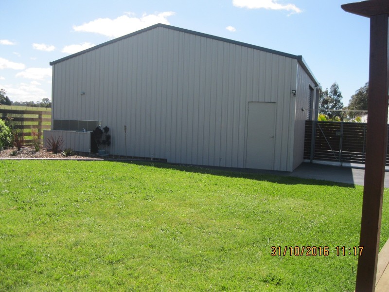 11 David Court, Johnsonville VIC 3902