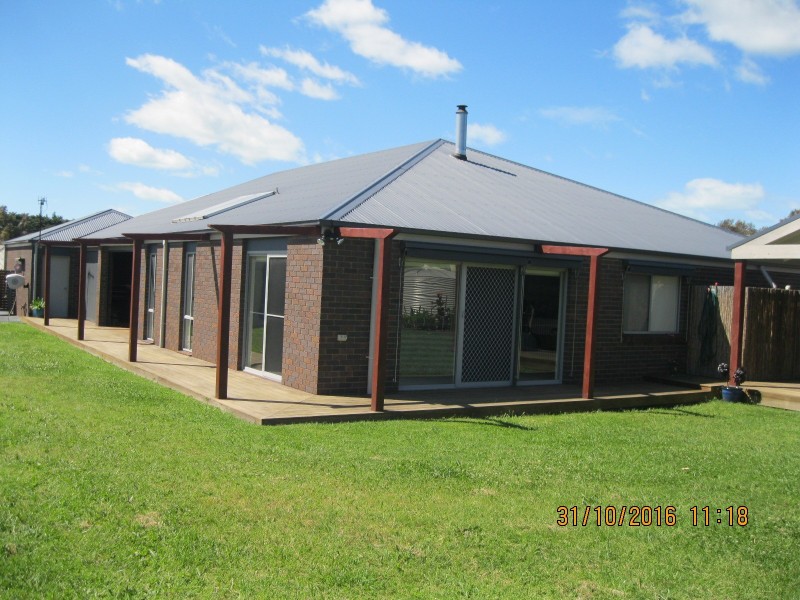 11 David Court, Johnsonville VIC 3902