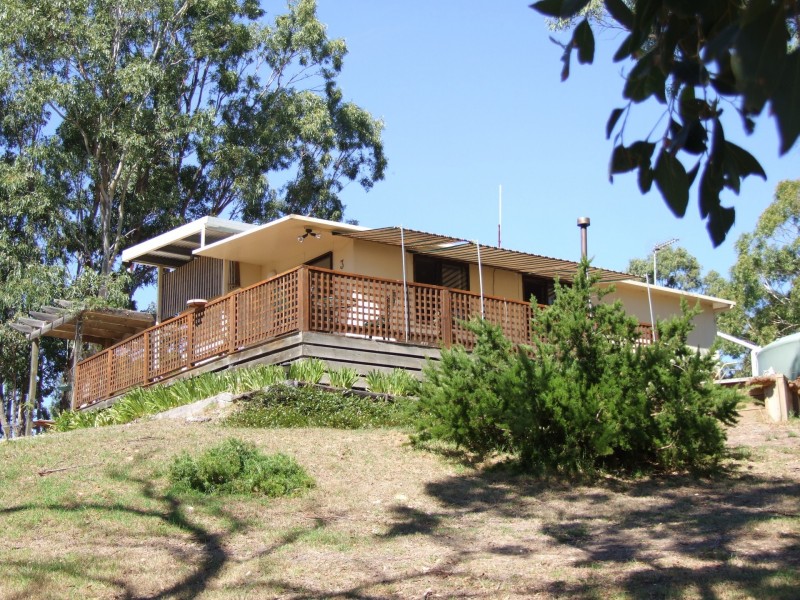 1 – 3 Broadlands Rd., Metung VIC 3904
