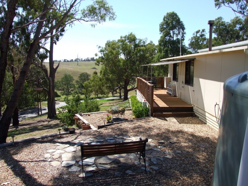 1 – 3 Broadlands Rd., Metung VIC 3904