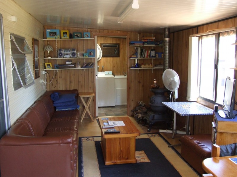 1 – 3 Broadlands Rd., Metung VIC 3904