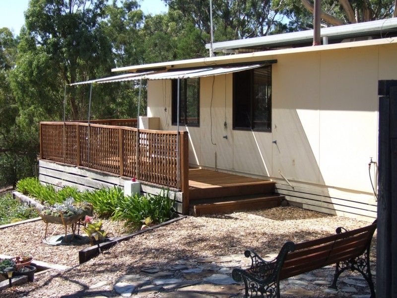 1 – 3 Broadlands Rd., Metung VIC 3904