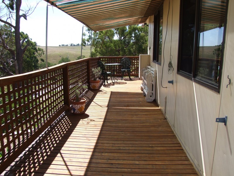 1 – 3 Broadlands Rd., Metung VIC 3904
