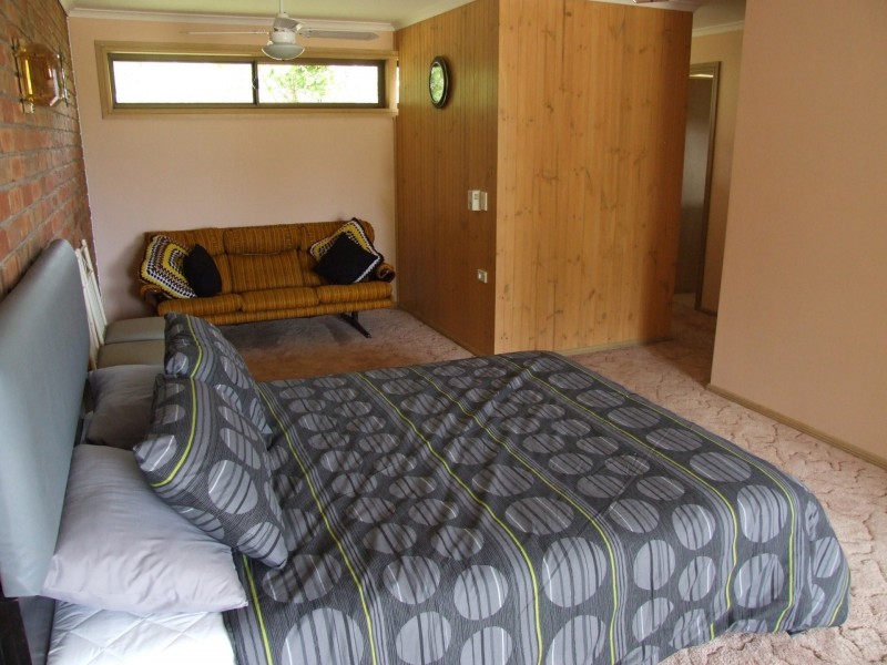 15 Currawong Court, Metung VIC 3904