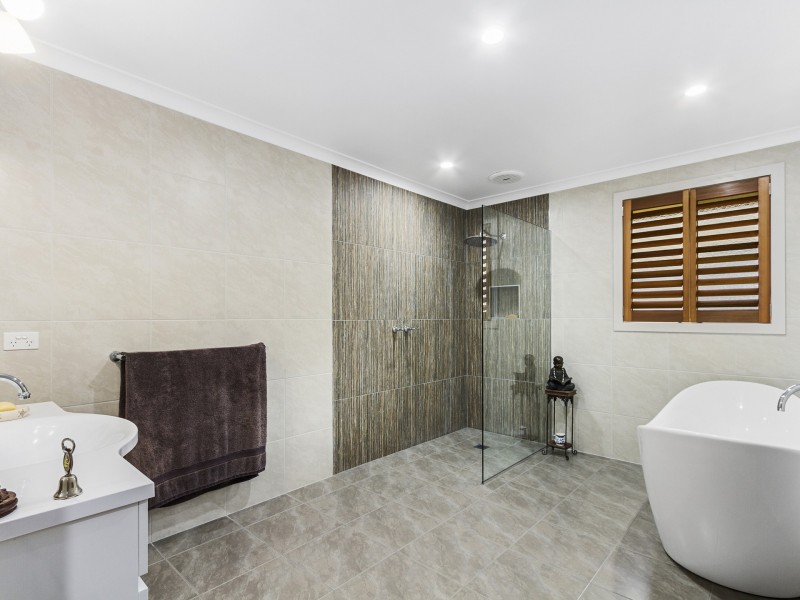 18-20 SWAN DRIVE, Metung VIC 3904
