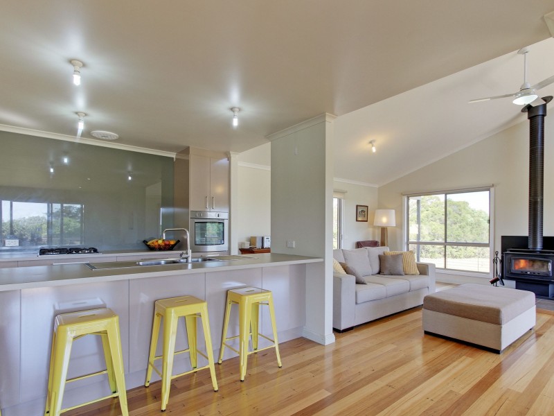 2 Boole Poole, Metung VIC 3904