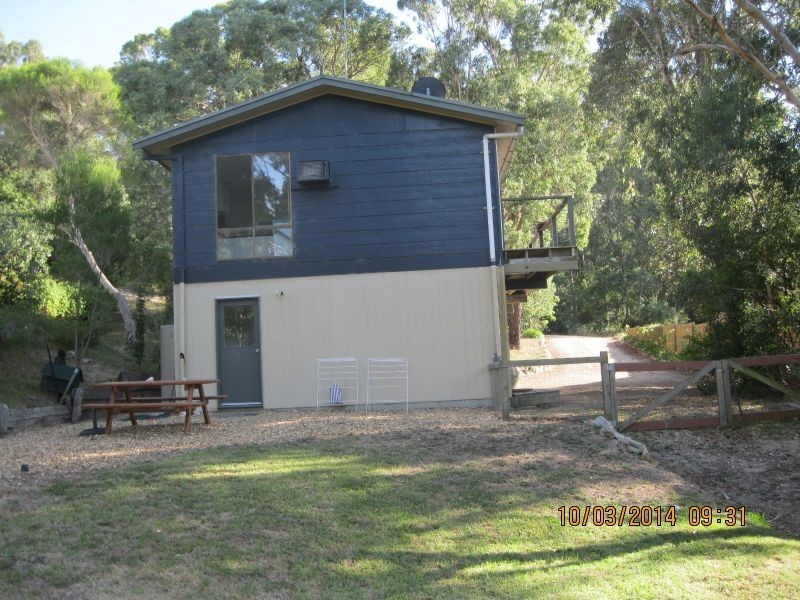 6 Christmas Street, Metung VIC 3904