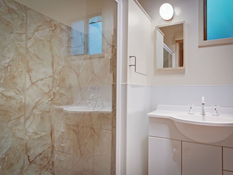 5 Nicholas Avenue, Metung VIC 3904