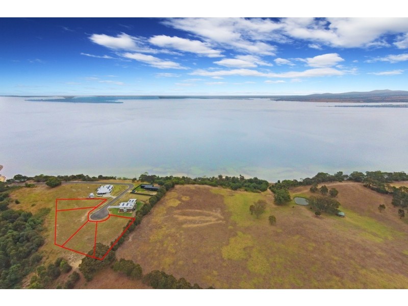 3/12 Lands End Grove, Metung VIC 3904