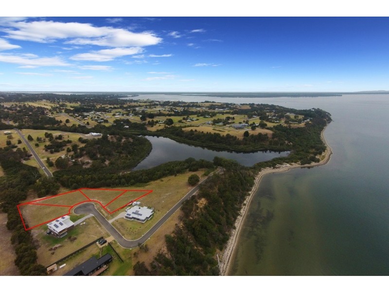 3/12 Lands End Grove, Metung VIC 3904