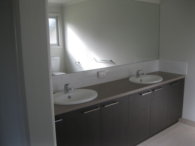 77 Storth Ryse Avenue, Metung VIC 3904