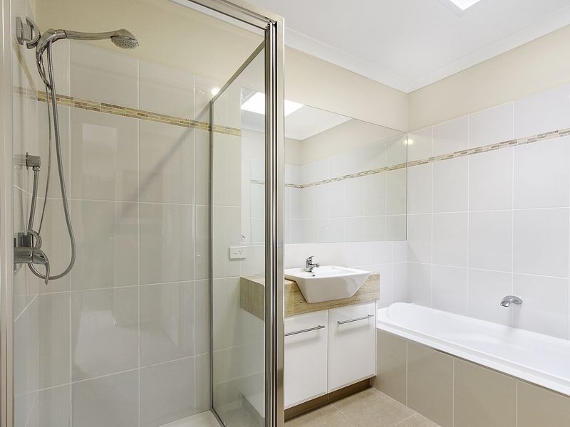 12 Kingscote Drive, Metung VIC 3904