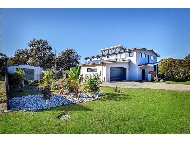 61 Broadlands Road, Metung VIC 3904