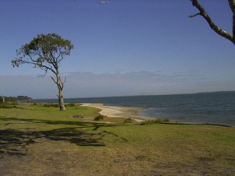 4 Tambo Blvd, Metung VIC 3904