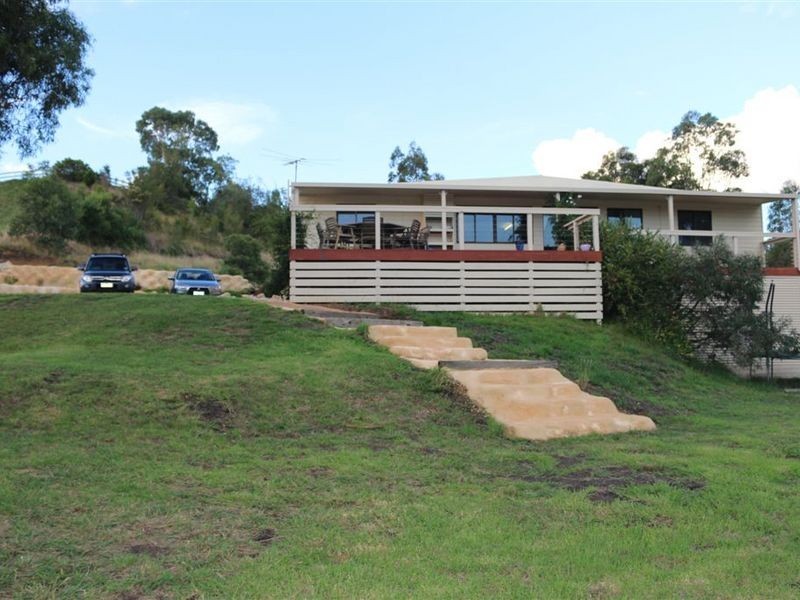 18c Kingscote Drive, Metung VIC 3904