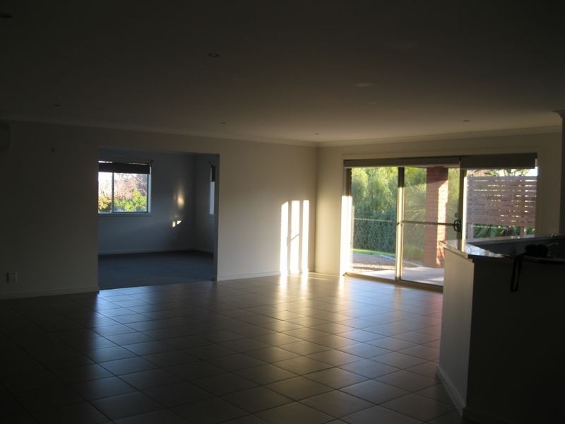 14 Georges Terrace, Swan Reach VIC 3903