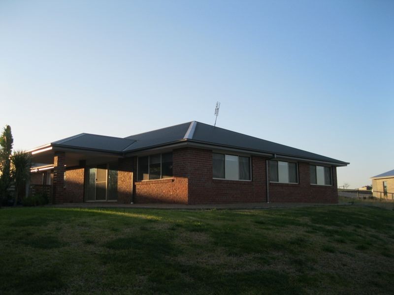 14 Georges Terrace, Swan Reach VIC 3903