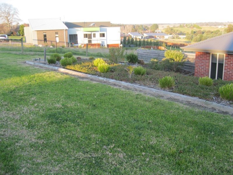 14 Georges Terrace, Swan Reach VIC 3903