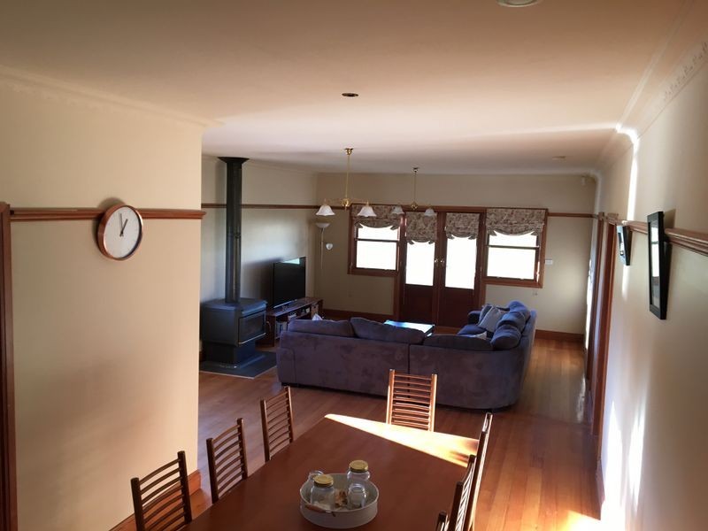 10 Falcon Grove, Metung VIC 3904