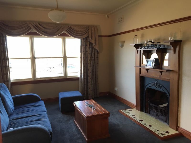 10 Falcon Grove, Metung VIC 3904